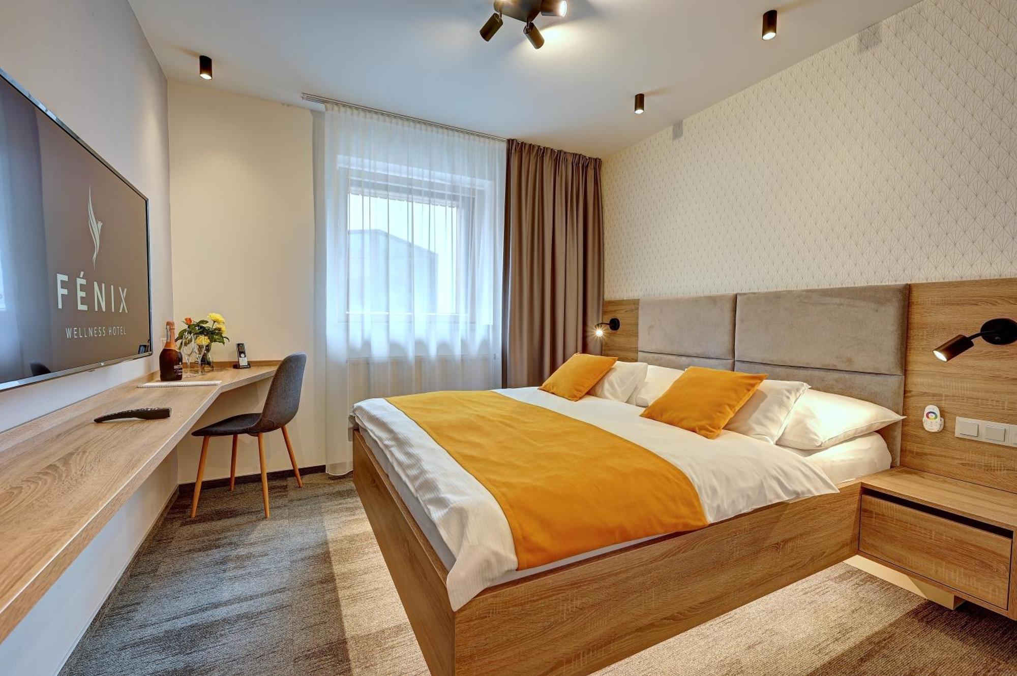Wellness Hotel Fenix Liberec Exterior foto